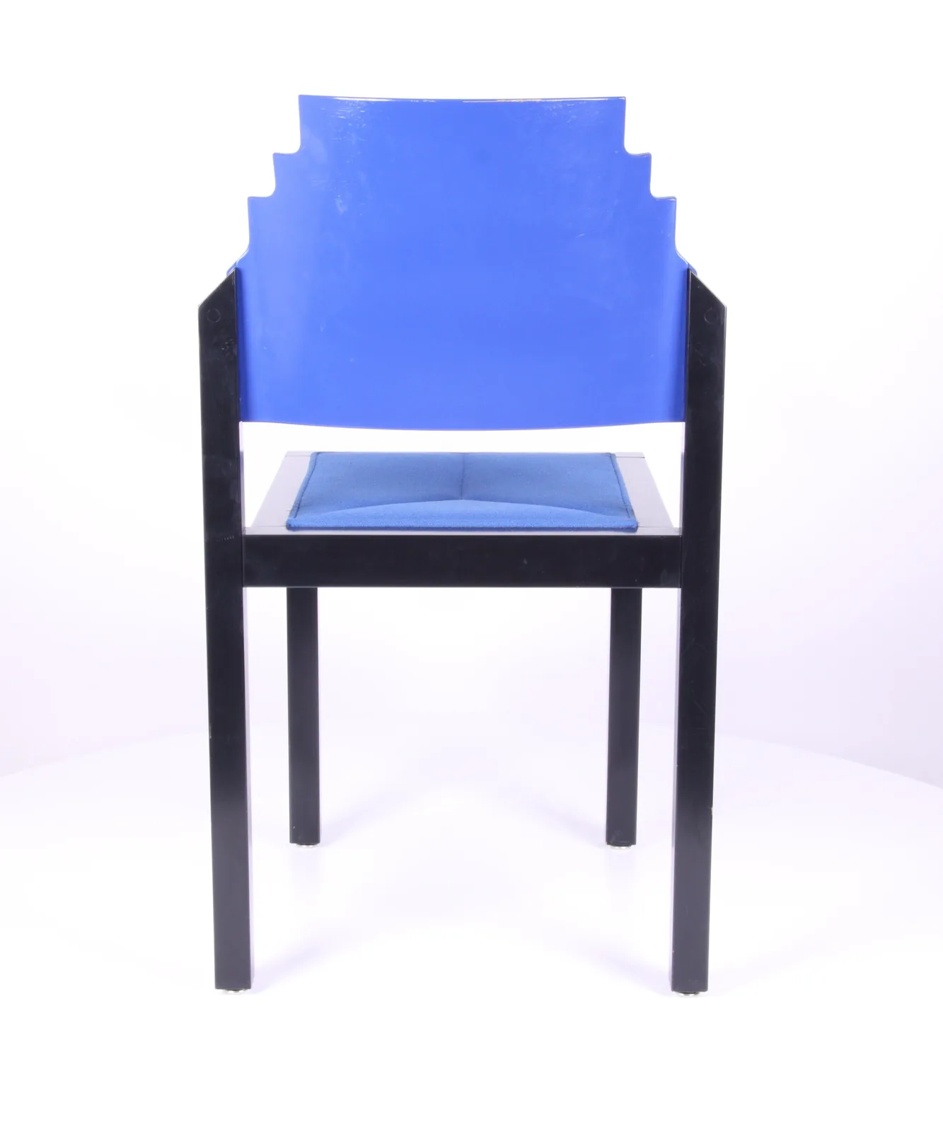 Formholz-Armlehnstuhl, blau-schwarz Ansicht 4