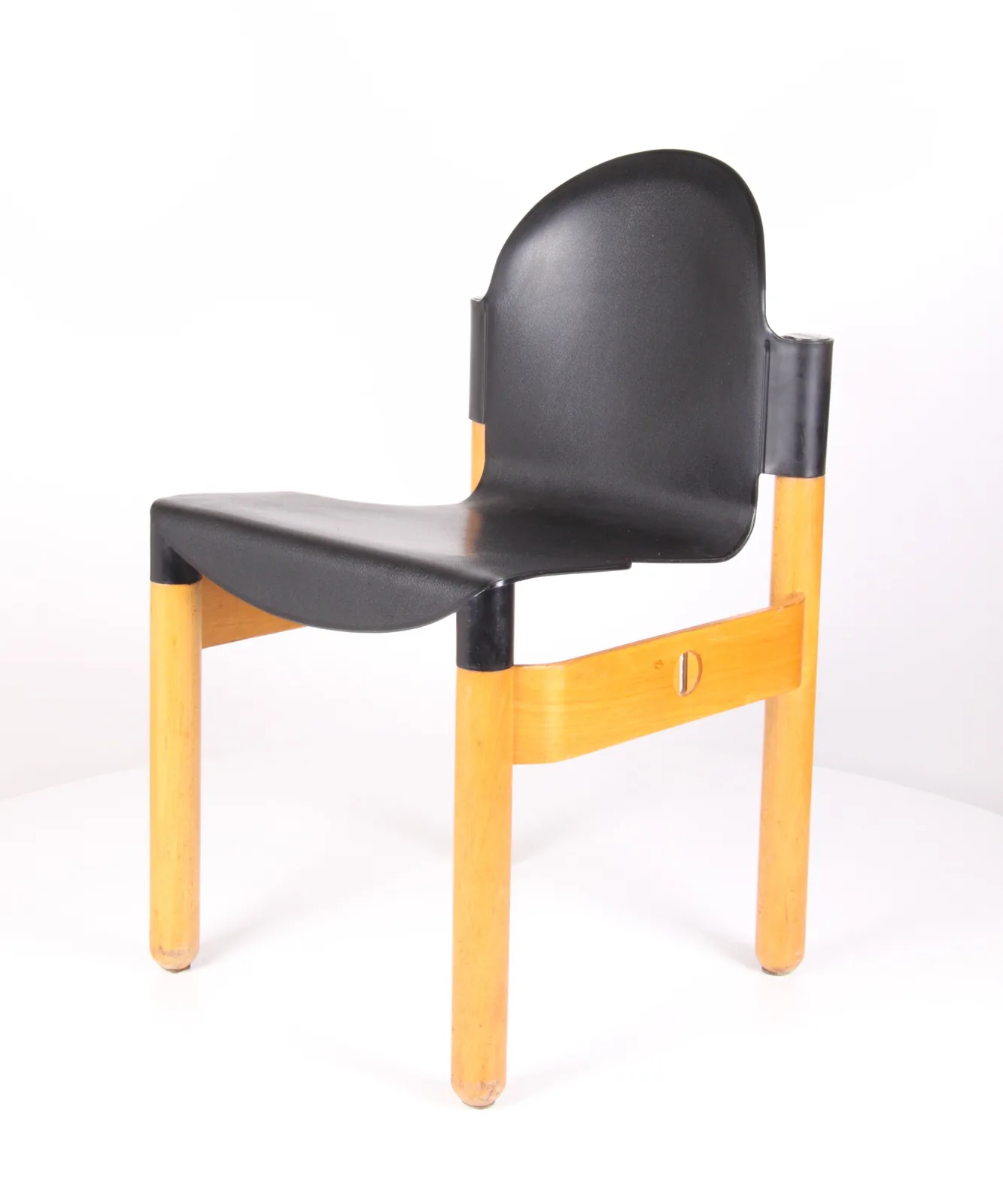 Thonet Flex 2000 Stapelstuhl von Gerd Lange Ansicht 2